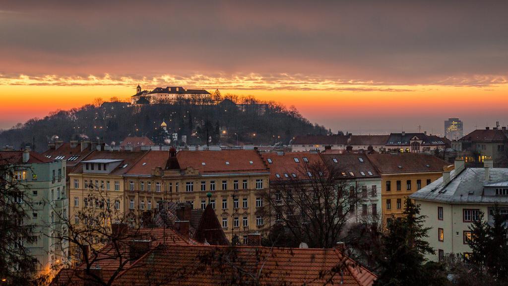 Ruta 80 Hostel Брно Экстерьер фото